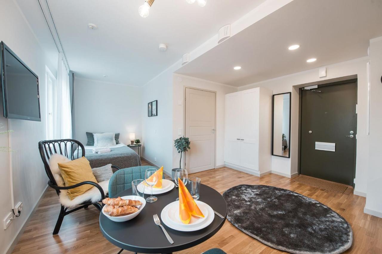 Forenom Serviced Apartments Helsinki Toeoeloe Dış mekan fotoğraf