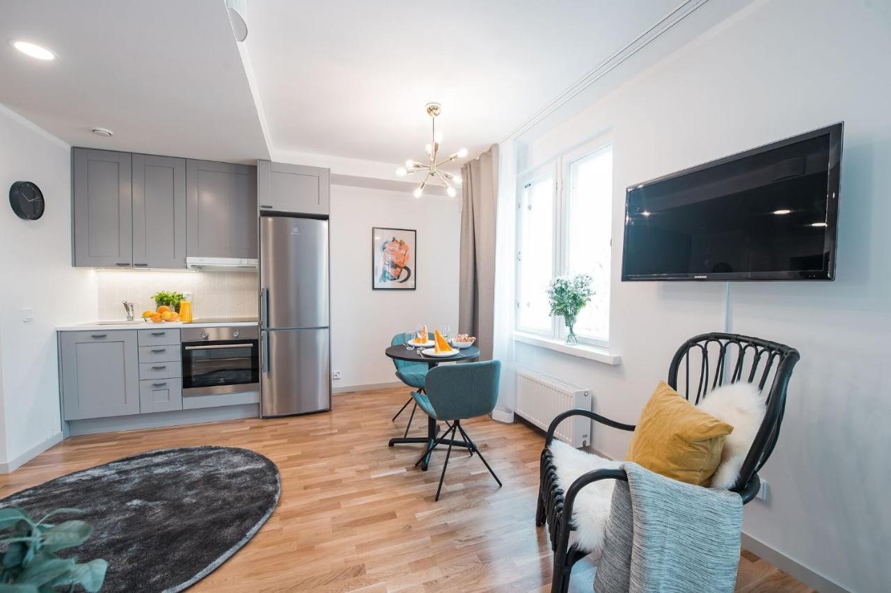 Forenom Serviced Apartments Helsinki Toeoeloe Dış mekan fotoğraf